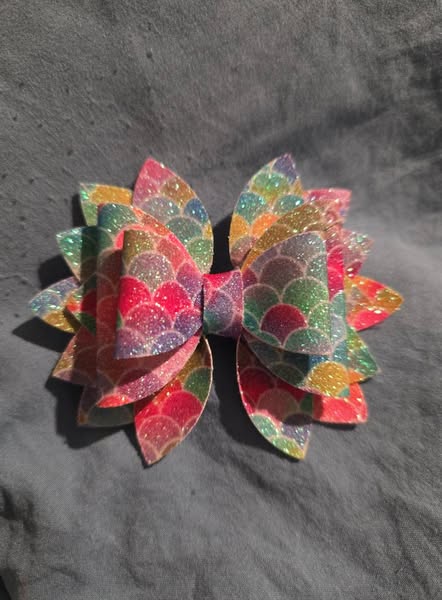 Bow - Faux leather mermaid